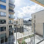 Gorgeous Studio W Balcony